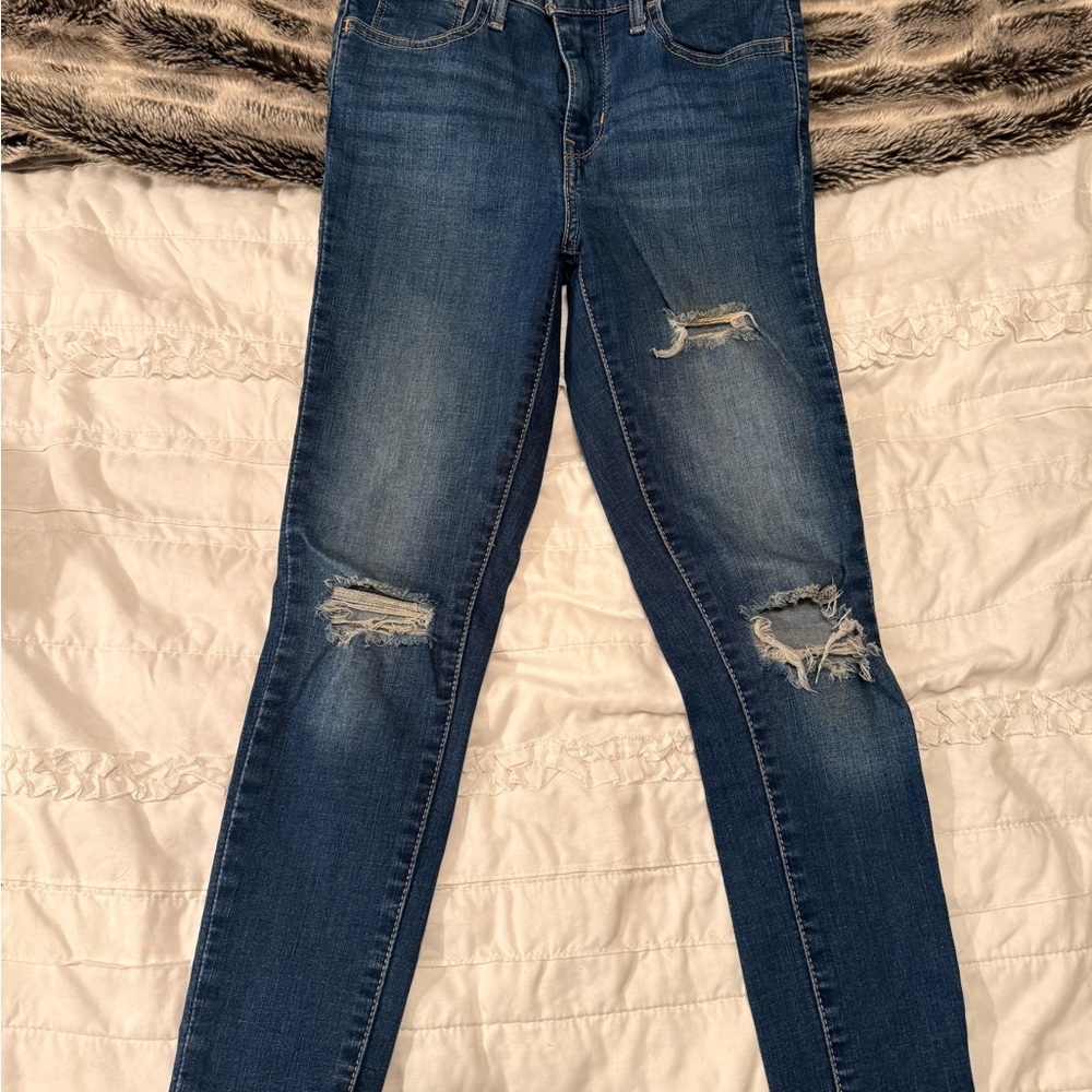 Levi’s Blue Distressed Women's Jeans